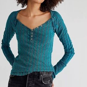Free People | We the free | Wild Hearts Henley Top (teal)